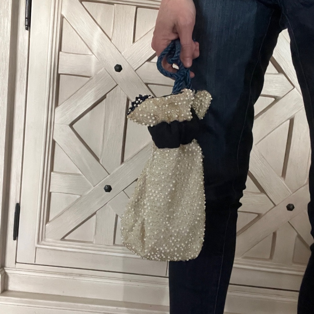 Vintage Beaded Reversible Drawstring Handbag - Picture 14 of 14